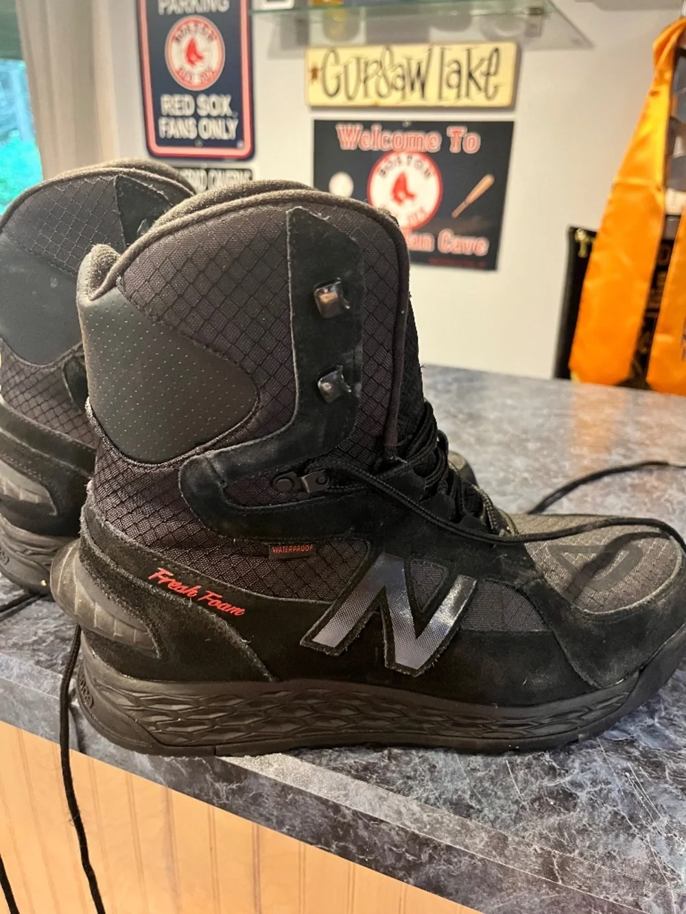 New Balance Fresh Foam 1000 Waterproof Winter Boots Black BM1000BK Men’s 11.5 2E